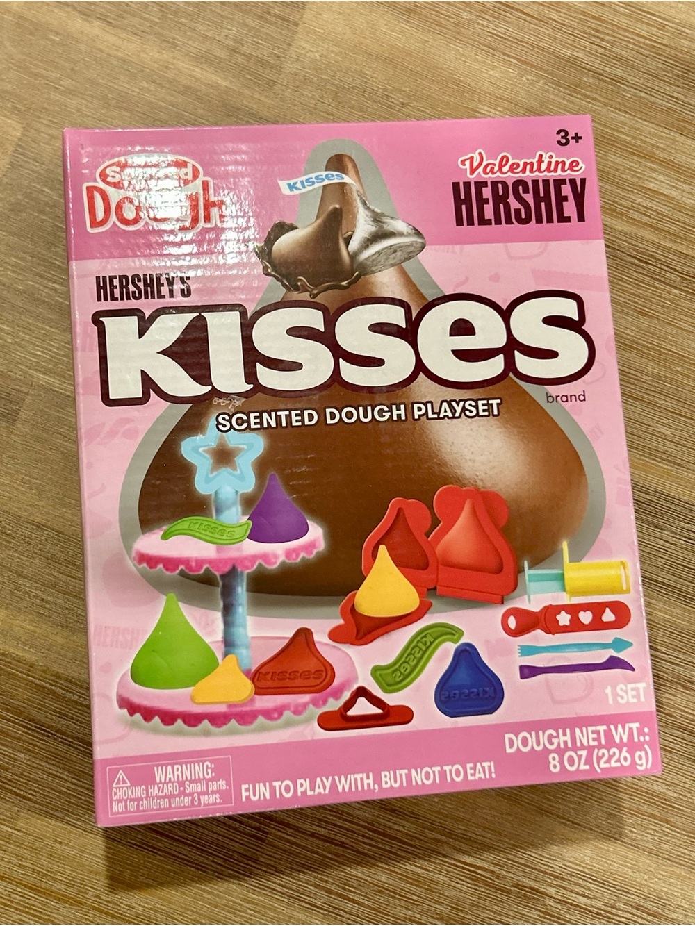 Hershey's Kisses Scented Dough Playset - Pink play dough